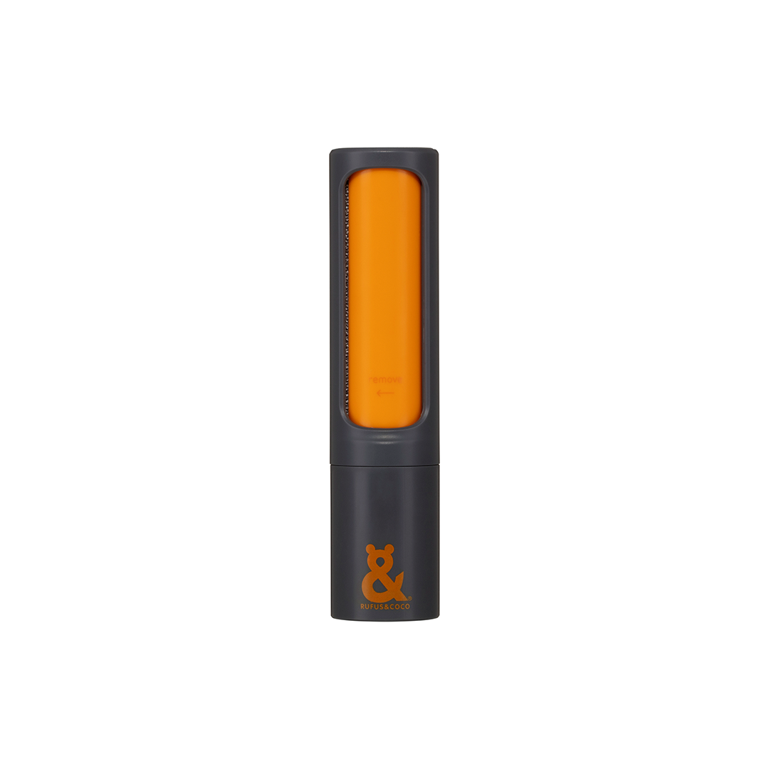 The Self Cleaning Fur Remover is the best pet hair removal tool. Simply wipe this dog and cat hair remover over your carpet, clothes or other surface to collect the fur in the lint trap.